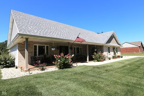 1333 N Mill St, Hartford City, IN, 47348-1456 | Card Image