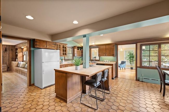 2013 Murdstone Rd, House other with 4 bedrooms, 5 bathrooms and 2 parking in Upper St. Clair PA | Image 19