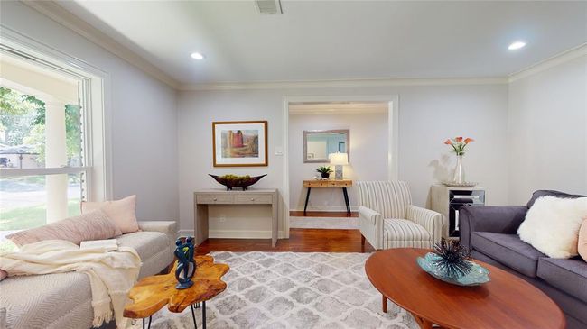 Formal Living RoomCurrently Destaged | Image 7