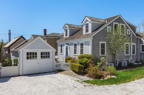 8a-12 Youngs Court, Provincetown, MA, 02657 | Card Image