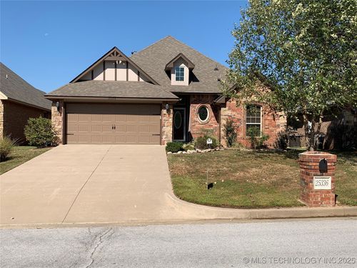 25336 Stonebridge Parkway, Claremore, OK, 74019 | Card Image