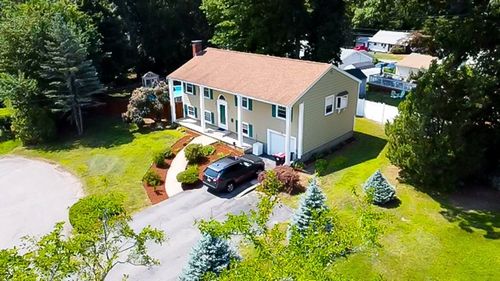 29 Rockland Cir, Brockton, MA, 02301-2953 | Card Image