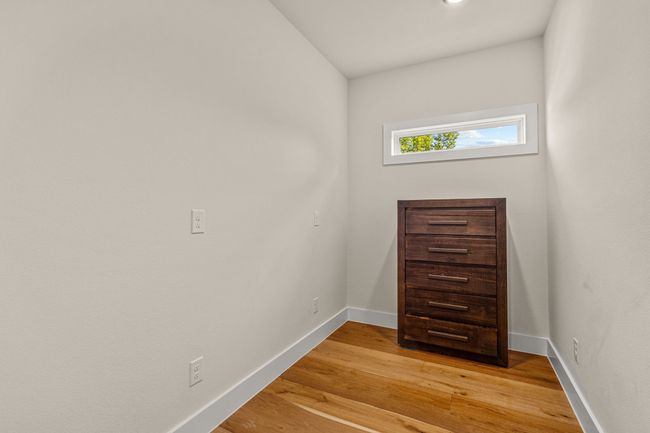 Office/Storage Space | Image 32