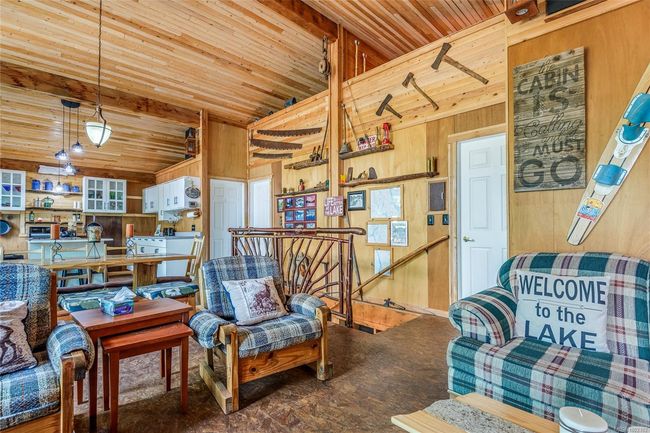 41072 Gold River Hwy, House other with 5 bedrooms, 1 bathrooms and 6 parking in Campbell River BC | Image 8