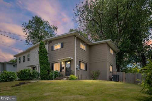 10623 Maple St, FAIRFAX, VA, 22030-5119 | Card Image