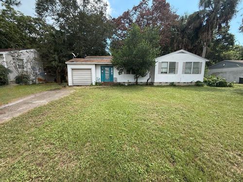 215 Ne Highway Avenue, Fort Walton Beach, FL, 32547 | Card Image