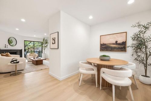 24-1070 Mercedes Ln, Atherton, CA, 94027-4036 | Card Image