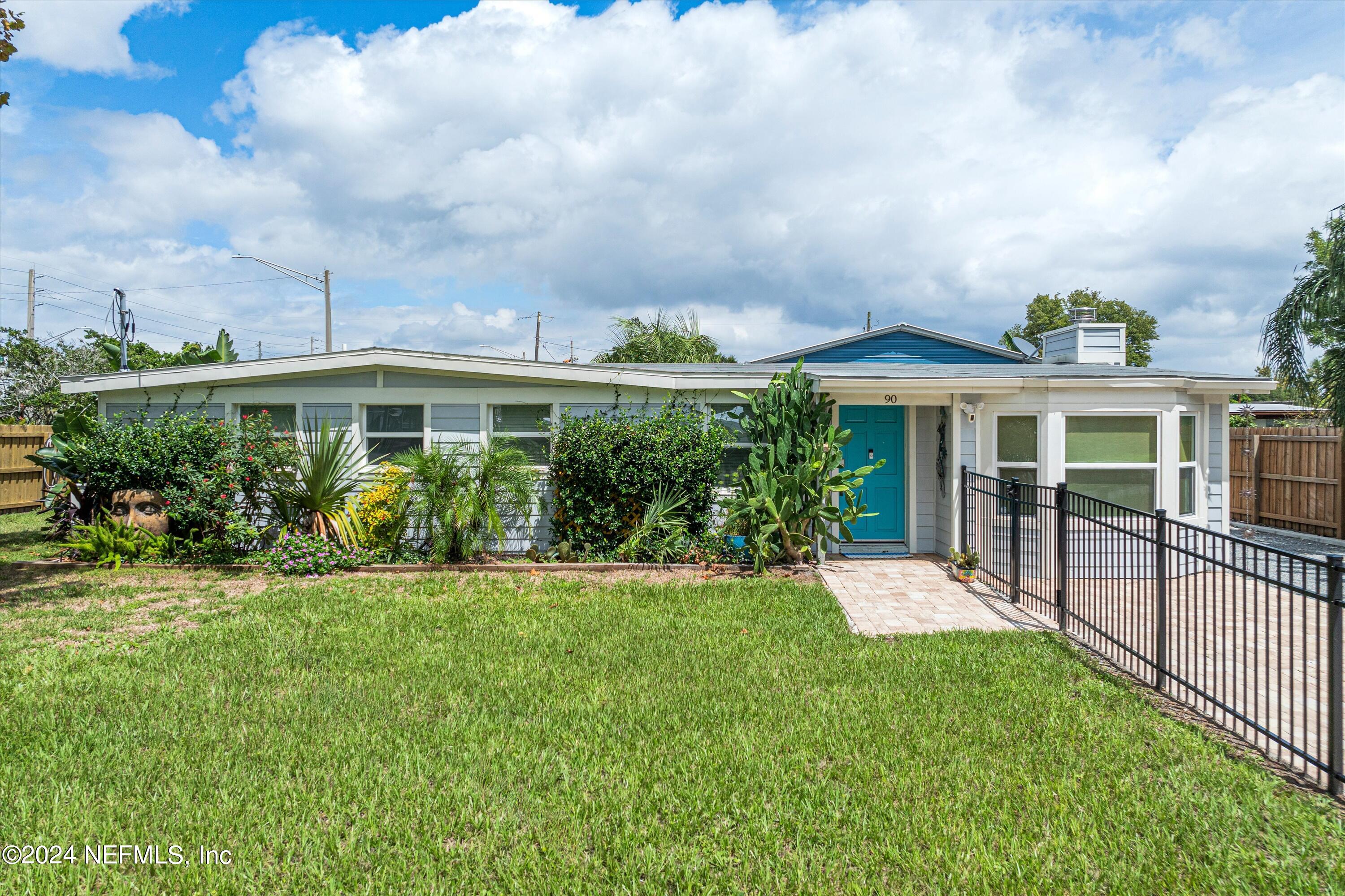 Forrestal Cir, Atlantic Beach, FL 32233