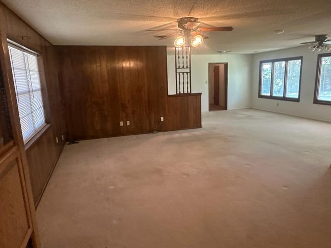 1807 E Reppto St, House other with 3 bedrooms, 2 bathrooms and null parking in Brownfield TX | Image 12