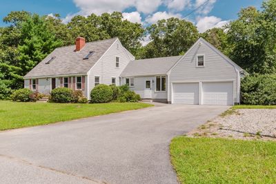 83 Maynard Ave, House other with 4 bedrooms, 2 bathrooms and 6 parking in Seekonk MA | Image 2