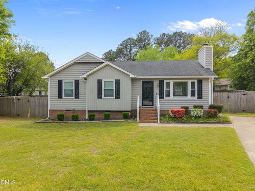 718 E Azalea Ct, Fuquay Varina, NC, 27526-5127 | Card Image