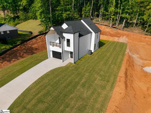 156 Boxwood Ln, Easley, SC, 29640-2629 | Card Image