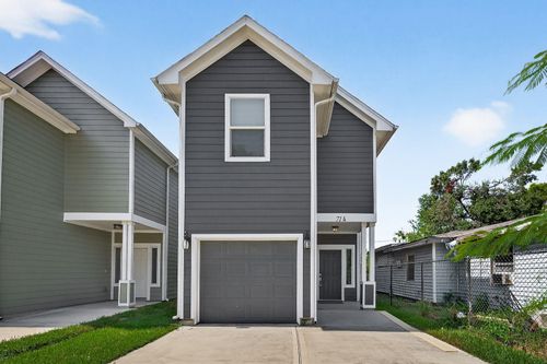 714 Zoe St, Houston, TX, 77020-5148 | Card Image