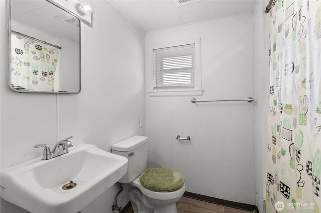 4222 S Spencer St, House other with 1 bedrooms, 1 bathrooms and 2 parking in Seattle WA | Image 9
