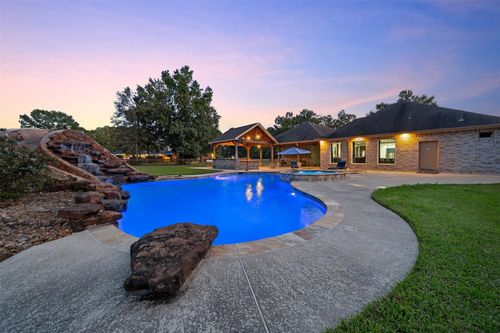 17397 Northcrest Cir, New Caney, TX, 77357-4701 | Card Image