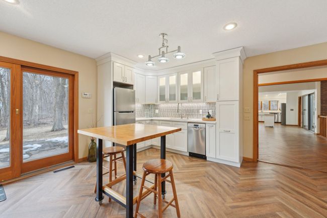 Main Living Room/Dining/Kitchen 2 | Image 24