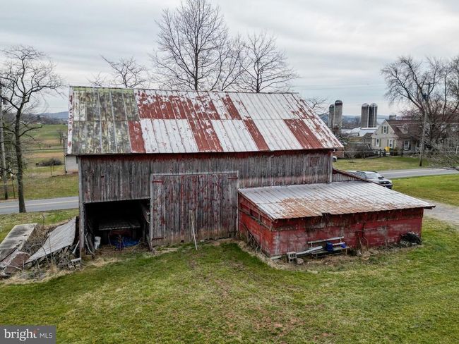 2101 Kramer Mill Rd, House other with 3 bedrooms, 2 bathrooms and null parking in STEVENS PA | Image 12