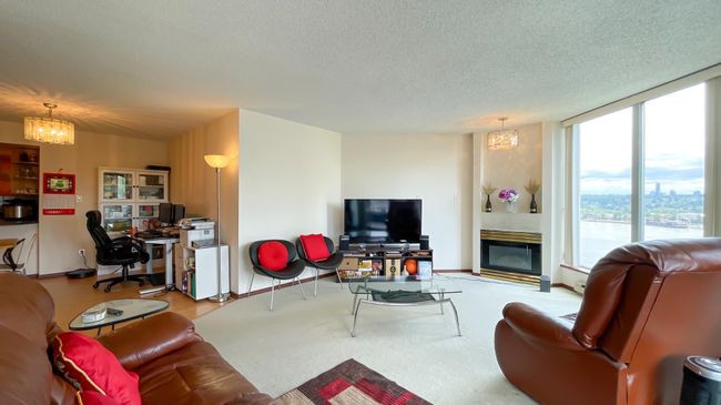 1307 - 71 Jamieson Court, Condo with 2 bedrooms, 2 bathrooms and 1 parking in New Westminster BC | Image 2