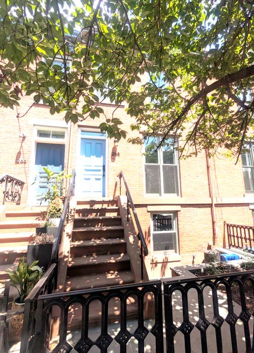 286 5th St, Jersey City, NJ, 07302-2304 | Card Image
