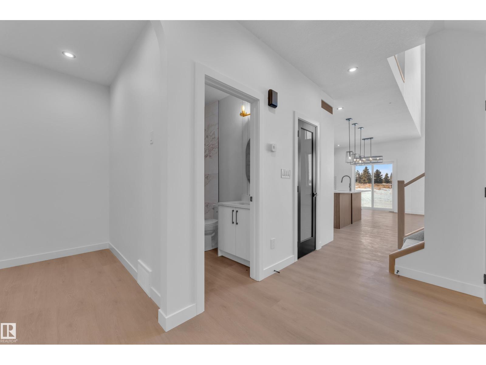 Residential in Stony Plain 3