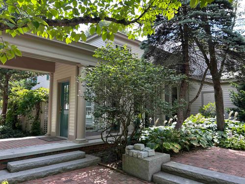 3-81 Front St, Exeter, NH, 03833-2722 | Card Image