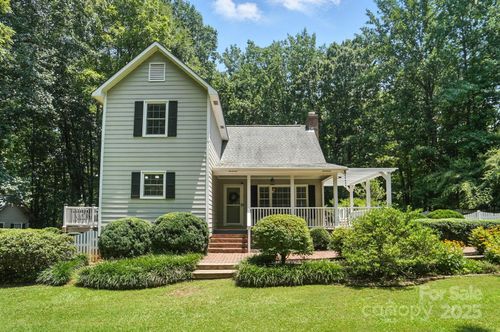 8003 Pine Oak Rd, Waxhaw, NC, 28173-9356 | Card Image