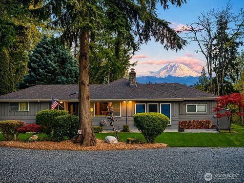 21437 Se 232nd St, Maple Valley, WA, 98038-8733 | Card Image