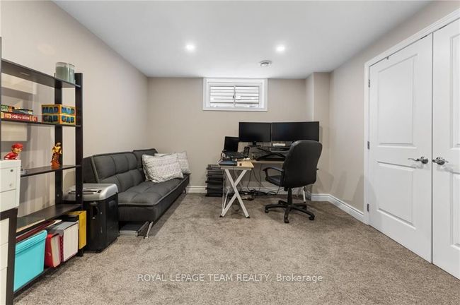 6 Noble Cres, House other with 3 bedrooms, 3 bathrooms and 6 parking in Petawawa ON | Image 28