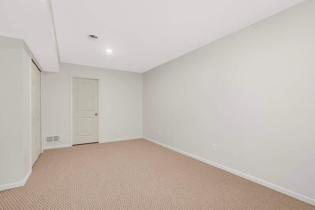 3424 Eagan Oaks Ct, Townhouse with 3 bedrooms, 2 bathrooms and null parking in Eagan MN | Image 25