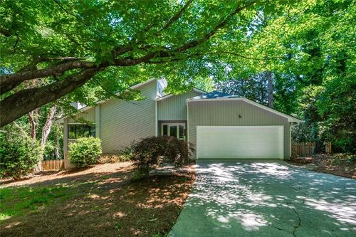 150 Hitching Post Ct Se, Marietta, GA, 30067-4906 | Card Image