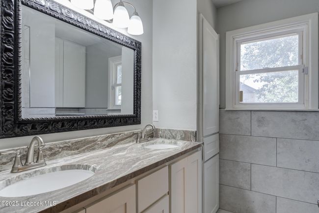 1308 E Buckley St, House other with 4 bedrooms, 3 bathrooms and null parking in Brownfield TX | Image 41