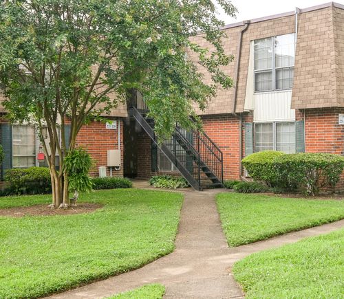 160-900 Mountain Creek Rd, Chattanooga, TN, 37405-4502 | Card Image