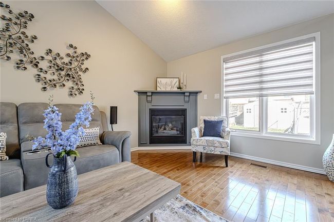 125 Woodlawn Ave, House other with 4 bedrooms, 2 bathrooms and 3 parking in Brantford ON | Image 28
