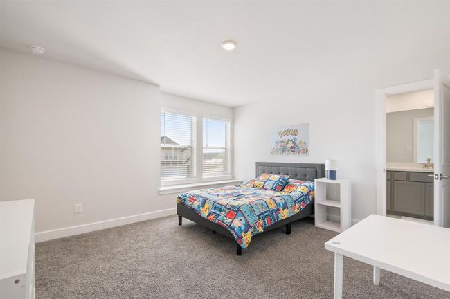 2nd floor bedroom | Image 14