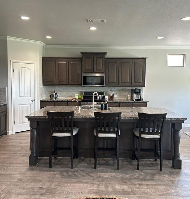 7103 Mcpherson Ln, House other with 5 bedrooms, 3 bathrooms and 2 parking in Midland TX | Image 11