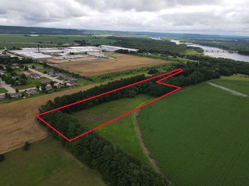 5.78 acres Highbanks Lane, Spring Green, WI, 53588 | Card Image