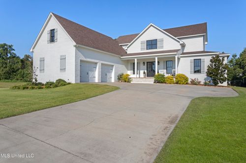 407 Goose Pointe Blvd, Biloxi, MS, 39531-6400 | Card Image