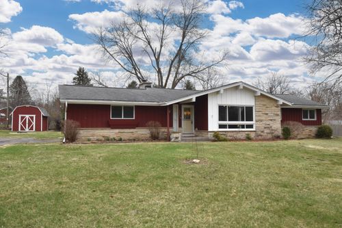 2821 Chancery Ln, Waukesha, WI, 53188-3937 | Card Image
