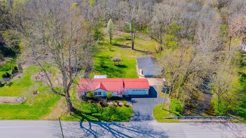 187 W Mckeever St, Andrews, IN, 46702-9400 | Card Image