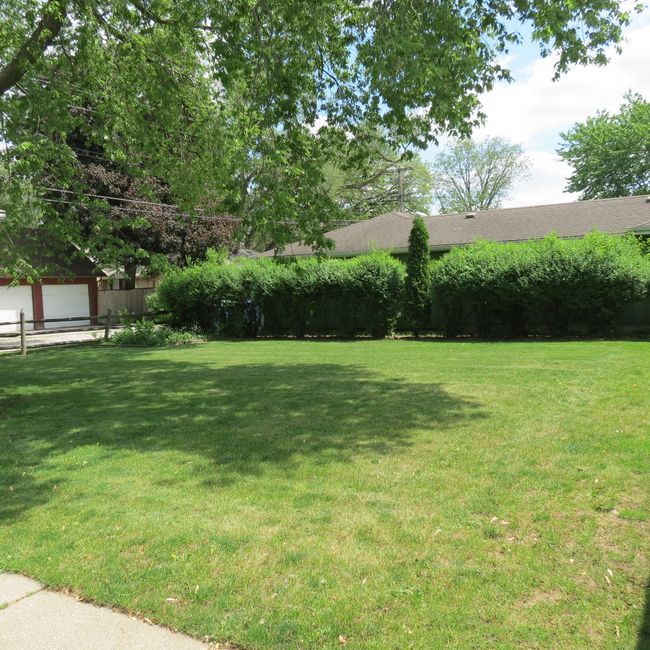 206 Vermont St, House other with 4 bedrooms, 2 bathrooms and 2 parking in Momence IL | Image 6