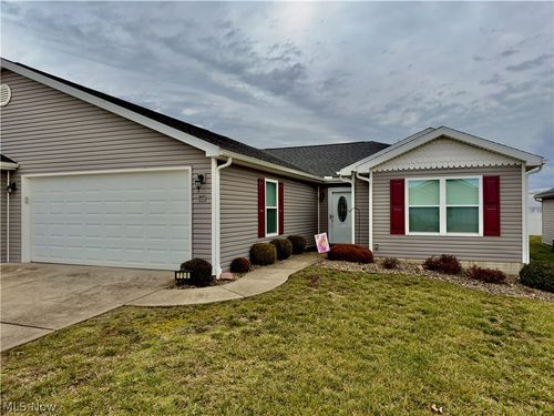708 Oak Tree Ln, Belpre, OH, 45714-8306 | Card Image