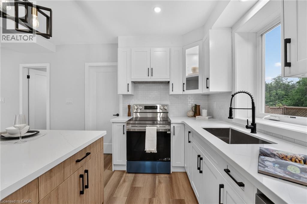 Residential in Hamilton 4