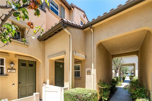375 W Linden Dr, Orange, CA, 92865 | Card Image