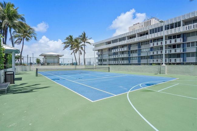 APT-1101 - 1830 S Ocean Dr, Condo with 3 bedrooms, 3 bathrooms and null parking in Hallandale Beach FL | Image 27