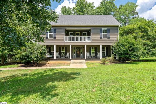 104 Williamsburg Dr, Greer, SC, 29651-5671 | Card Image