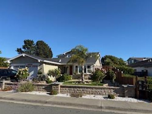 112 Robin Ct, Hercules, CA, 94547-1621 | Card Image