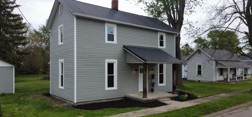 32 Railroad St, Jeffersonville, OH, 43128-1083 | Card Image