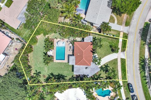 2117 Ne 61st Ct, Fort Lauderdale, FL, 33308-2131 | Card Image