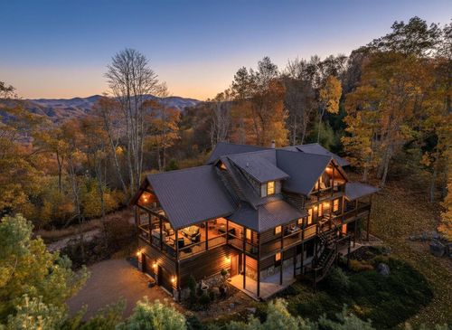 7464 Callalantee Dr, Mountain City, TN, 37683-2312 | Card Image