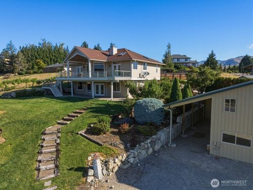 22 Washington St, Manson, WA, 98831-9813 | Card Image